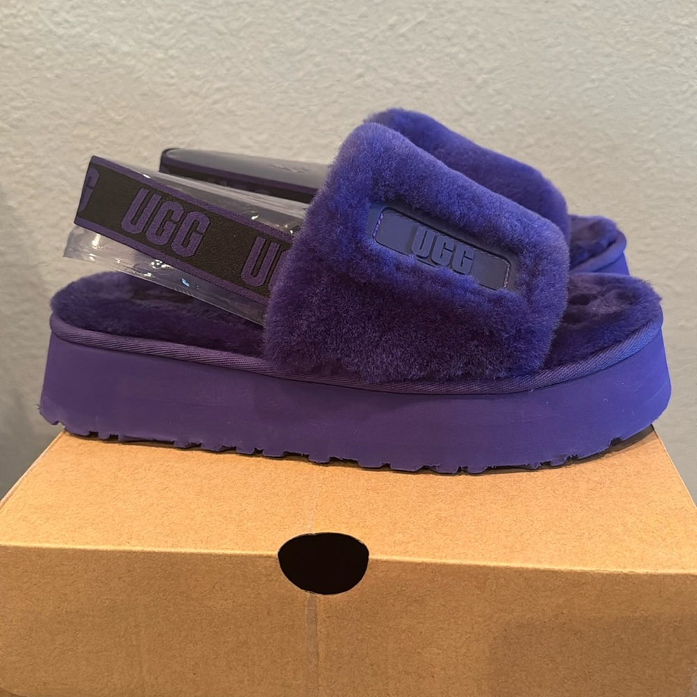 UGG Disco Slide